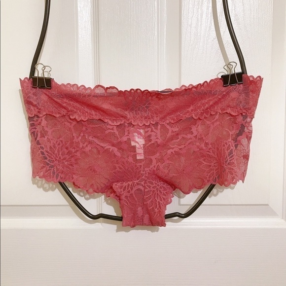 4/$38 💖PINK Victoria’s Secret Panty - Picture 1 of 2